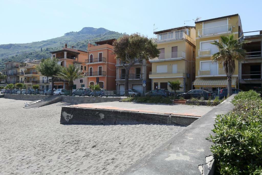 Appartamento Vicolo A Mare, Mazzeo Eksteriør bilde